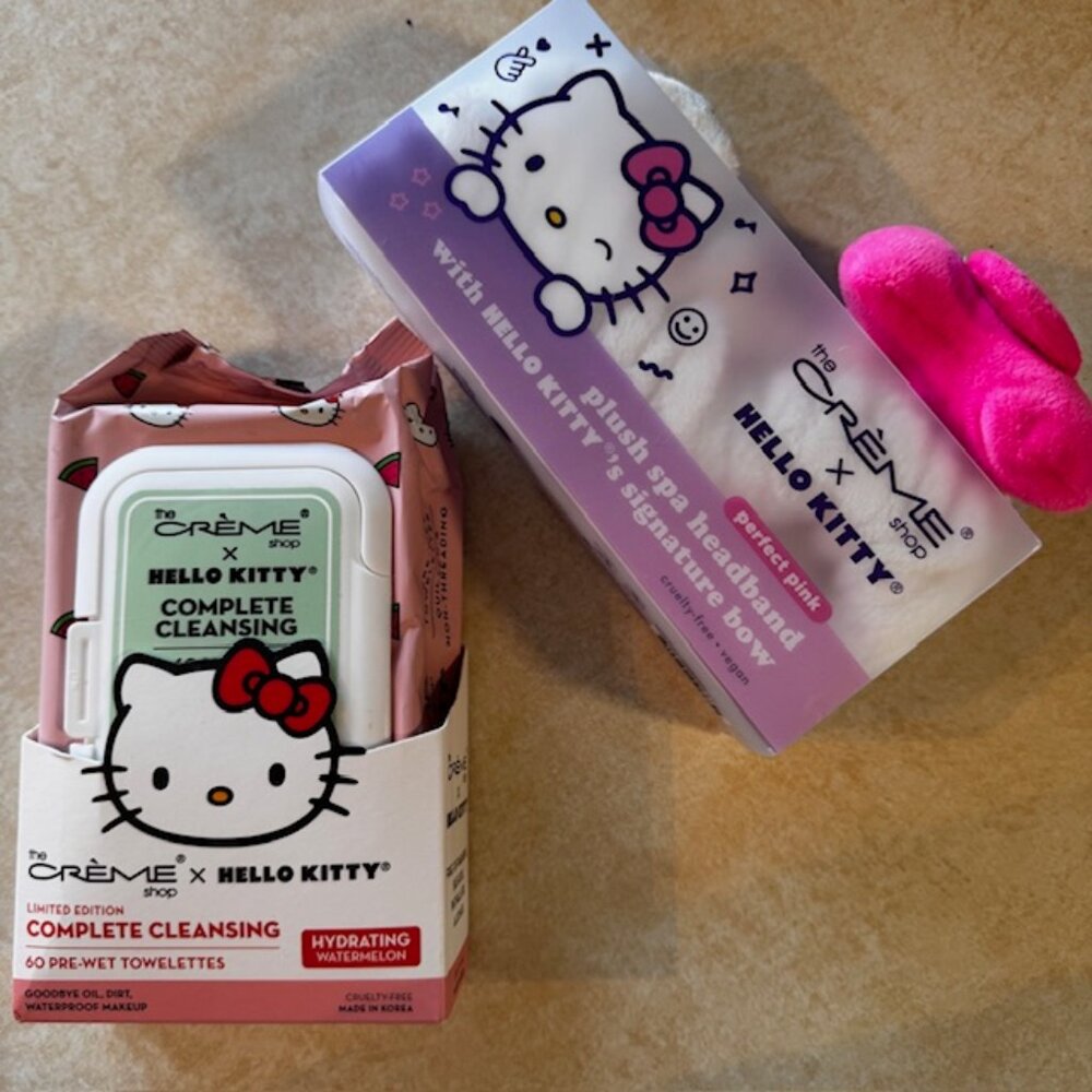 The Creme Shop HELLO KITTY Wipes & Spa Headband